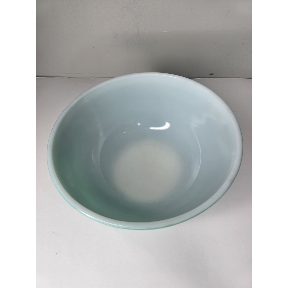 Vintage Pyrex 403 Primary Colors Green Nesting/Mixing Bowl 2.5 Quart 8.75" Round - Picture 2 of 9